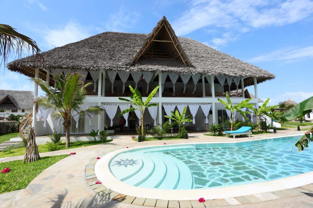 וואטאמו Rafiki Jua Resort מראה חיצוני תמונה
