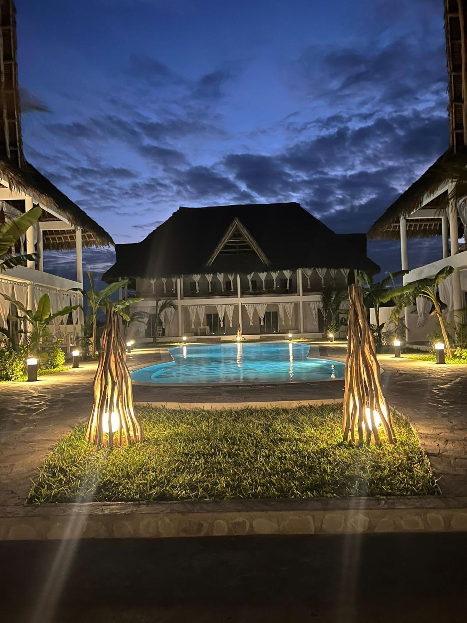 וואטאמו Rafiki Jua Resort מראה חיצוני תמונה