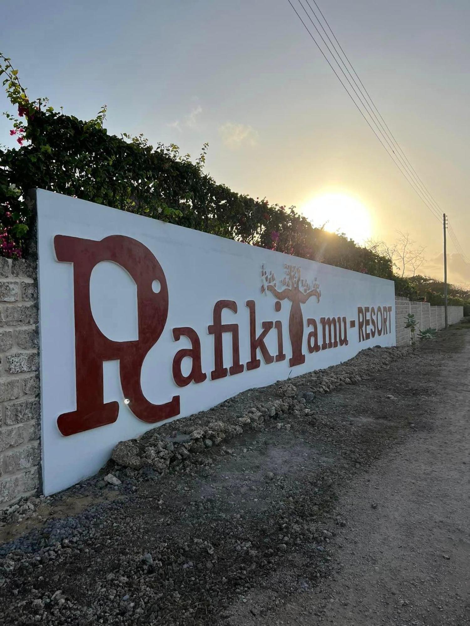 וואטאמו Rafiki Jua Resort מראה חיצוני תמונה